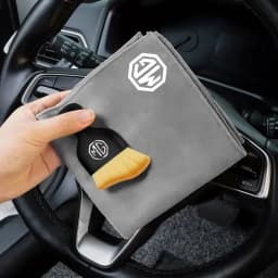 Car Towels Cleaning Drying Cloth with Car Cleaning Brush For Morris Garages MG ZS 7 6 Cyberster MG4 EV ES5 HS ONE GT GS MG3 EZS
