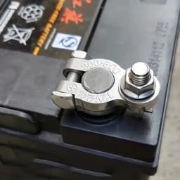 1 Pair of New 12V 24V Car Battery Terminal Wire and Cable Clamp Terminal Quick Release Connector