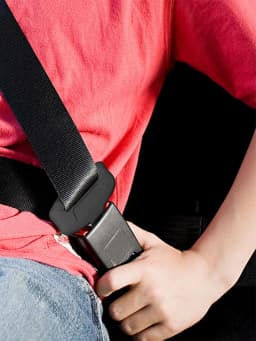Car seat belt insertion protective cover card head silent dustproof silicone cover scratch resistant float interior modification