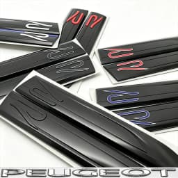 Car Blade R Logo Fender Trim Car Side Wing Badge Decoration Auto Styling Accessories For VW Golf Tiguan T-Roc Polo Passat ID.4 T