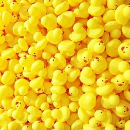 30PCS Rubber Duck Toys, Squeaky Swimming Ducks, Classroom Prizes, Car Home Decorations, Gifts and Collectible Ornaments