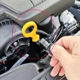 1X Auto Engine Oil Dipstick Car Engine Auxiliary For Audi A4 A5 Q3 Q5 VW 2.0T B8 B9 2009-2017 06H115611E