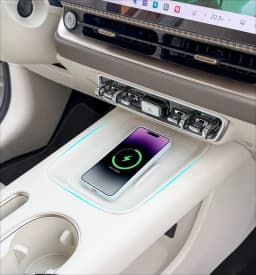For 2026 GWM ORA 5 Silicone Dustproof Mat Center Console Wireless Charging Anti-Dirty Protective Pad White Interior Accessories