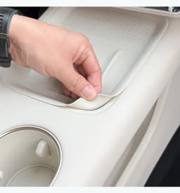 For 2026 GWM ORA 5 Silicone Dustproof Mat Center Console Wireless Charging Anti-Dirty Protective Pad White Interior Accessories