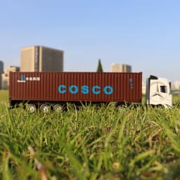 1/50 Simulation Large Truck Toy Car Model Alloy Diecast Transport Container Vehicle Car For Boy Gifts with Sound Light Pull Back