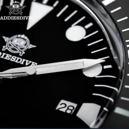ADDIESDIVE Luxury Men's Analog Watch BGW9 Luminous Ceramic Bezel Bubble Mirror Glass Diver's Watch 200m Quartz Watches AD2068