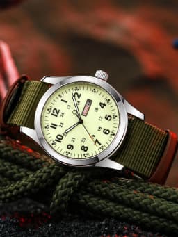 2026 42mm Luminous Dial Watch Day Date Function Green Canvas Strap 30M Water Proof Field Watch Khaki Strap Watch