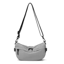 Japanese-Style Waterproof Lightweight Nylon Crossbody Small Bag, Casual Multi-Pocket Unisex Phone Bag, Trendy Small Square Bag for Hiking and Shopping