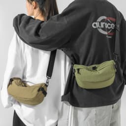 Japanese-Style Waterproof Lightweight Nylon Crossbody Small Bag, Casual Multi-Pocket Unisex Phone Bag, Trendy Small Square Bag for Hiking and Shopping