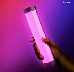 LUXCEO V8 Portable RGB Video Light Gamer Lamp 2000mAh Photo Video Shooting Selfie Lighting Fill-in Lights for Vlog/YouTube
