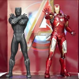 23cm/9.05in Anime The Avengers Figure Black Panther and Iron Man Action Figures Pvc Statue Collection Model Toys Gifts