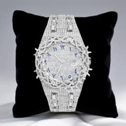 Luxury Full Diamond Men's Quartz Watch Thorn Bracelet Hip Hop Style Date Display with Luminous Function Men Business Wristwatch