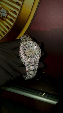 Luxury Full Diamond Men's Quartz Watch Thorn Bracelet Hip Hop Style Date Display with Luminous Function Men Business Wristwatch
