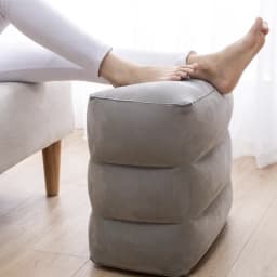 Inflatable Travel Footrest Pillow Adjustable Height Portable Leg Rest For Airplane Car Office
