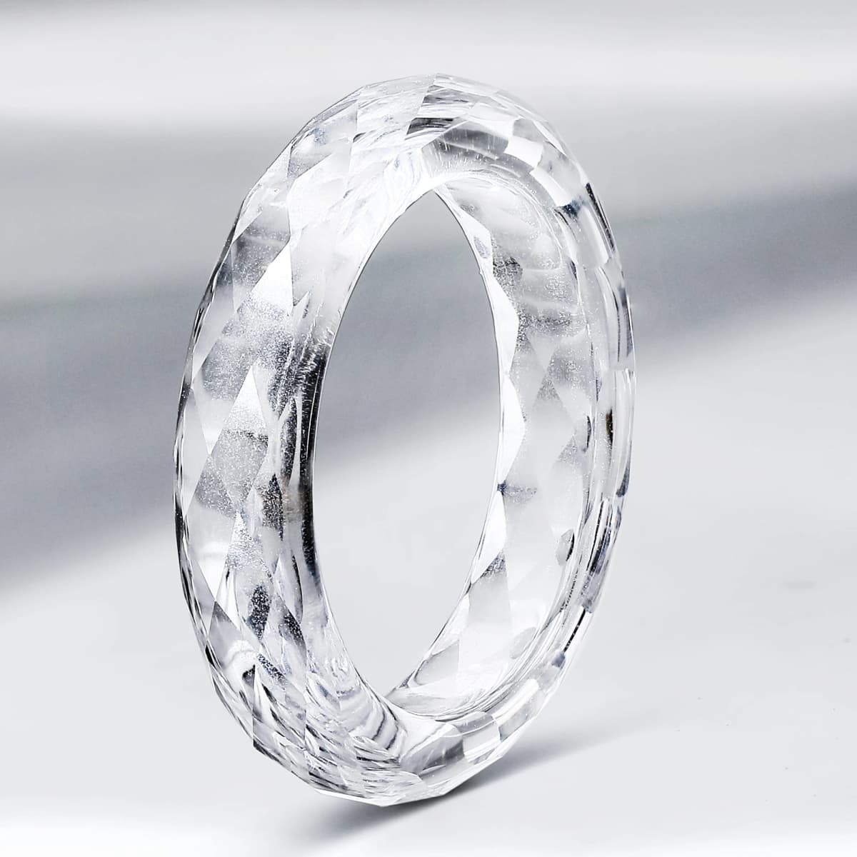 Eme Jewe Lab Grown White Sapphire Ring Suitable For Daily Wear.