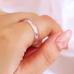 Eme Jewe Lab Grown White Sapphire Ring Suitable For Daily Wear.
