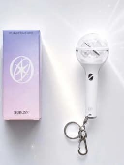 New Katseye Mini Light Stick Keychain Led Glowing Pendant Key Ring Concert Cheering Accessory For Kpop Fans Bag Decoration