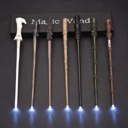 A variety of Harry's boutique luminous wands pick LED battery luminous Hermione Dumbledore carved luminous wands.
