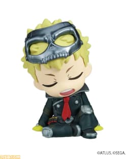 Gacha Scale Model PERSONA Character related Merchandise Shoulder leaning Figurine Ornament Action Figure Toys