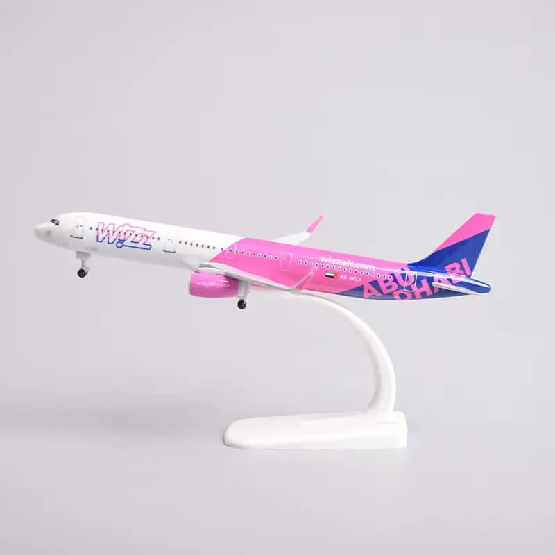 20cm 321 wizz Airplane Model WIZZ AIR A321 Aircraft miniature plane alloy Metal Airplane Scale 1 400 Collected Gift
