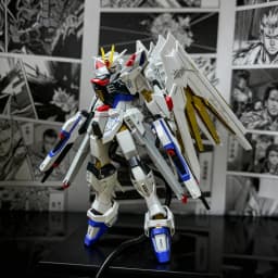 HG SEED 1/144 Mighty Strike Freedom Assembly Model Kit Action Figure Anime Mecha Toy Display Figurine Desk Deco Collectible Gift