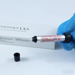 Tokuyama Palfique LX5 Dental Restorative Resin Light Cure Composite Material 3.8g/pcs for Dental Use
