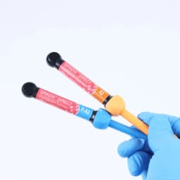 NEW Dental GC Gradia Direct Light‑Cured Composite Restorative 2.7mL  Nano Resin Filling Material for Anterior Posterior Teeth