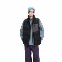 Winter Outdoor Down Vest Men Women Stand Collar Warm Sleeveless Duck Down Jacket Cargo Vest Unisex Waistcoat