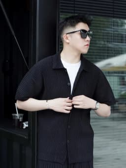 Miyake Pleated Short Sleeve Shirt Casual Solid Color Shirts Summer Button Lapel Top Men
