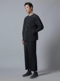 Miyake Pleated V-Neck Cardigan Men Long Sleeve Button Front Loose Casual Outerwear with Side Pockets Japanese Minimalist Plisse