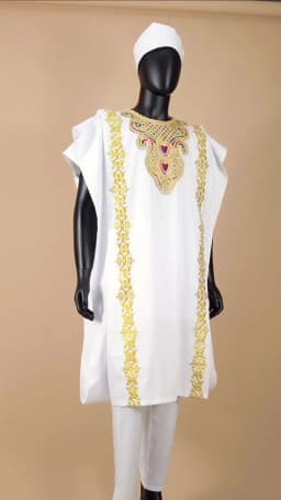 African Men`s Clothing Embroidery Agbada Shirts Pants and Hats 4 Piece Set Traditional Garments for Wedding Evening A2216066