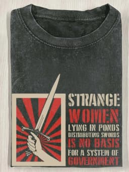 1pc Men's Monty Python T-Shirt with Iconic Quotes & Strange Women in Ponds - 100% Cotton Crew Neck Tee Suitable for Casual Wear, Parties, Everyday Outfits - Machine Washable Regular Fit Shirt for Year-Round (Monty Python Fans)
