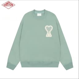 Sweatshirt made of pure cotton with small heart embroidery in macaron color, long sleeved with large heart round neck pullover for autumn and winter