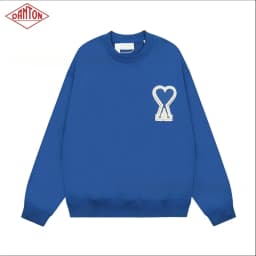 Sweatshirt made of pure cotton with small heart embroidery in macaron color, long sleeved with large heart round neck pullover for autumn and winter