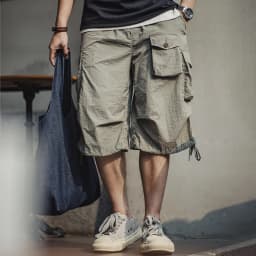 Maden Summer Men's Cargo Pants  Vintage Multiple Pockets Commuting Short Pants Elastic Waistband Knee Length Shorts