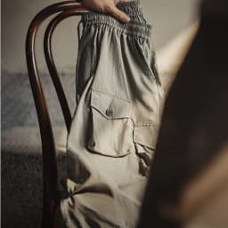 Maden Summer Men's Cargo Pants  Vintage Multiple Pockets Commuting Short Pants Elastic Waistband Knee Length Shorts