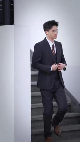 High-quality, Fashionable and Stylish Plus-size Men's Solid-color Suit Set, Men's Three-piece Set, One-button Casual Suit