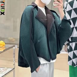 YUDX Miyake Pleated Autumn New Men's Trench Coat Original Designer Hip Hop Colored Vertical Stripe Short Jacket Top