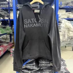 Winter Oversize SATOSHI Hoodie Retro Washed Black Destroy Collar Colorful Rivet Hood SweatshirtsMen Women Hiphop Street Outfit