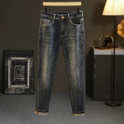 2024 New Light Luxury Jeans Men's Spring and Autumn Versatile High-End Casual Affordable Luxury Fashion Slim Trousers