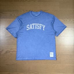 Satisfy Running AuraLite South French Washed Batik Jogging Cross Country Alphabet T-Shirt
