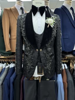Premium Jacquard Beaded Tuxedo Chic Velvet Collar Luxurious Men's Suit Three Pieces Dancing Fashionable Shawl Lapel For Grooms