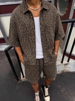 Men's Vintage Brown Leopard Print 2-Piece Set: Short Sleeve Collared Shirt & Drawstring Shorts Streetwear Matching Outfit