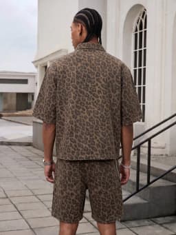 Men's Vintage Brown Leopard Print 2-Piece Set: Short Sleeve Collared Shirt & Drawstring Shorts Streetwear Matching Outfit