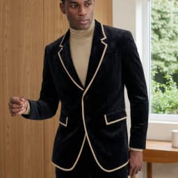 Velvet Men Suits for Prom with Piping 2 Pieces Single Breasted Tuxedo Groom Custom Made Flap Pockets for Wedding Gala Occasions