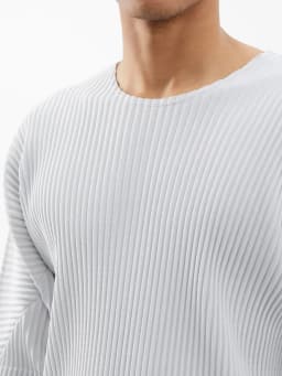 Miyake Pleated Long Sleeve T Shirt Men Loose Casual Round Neck Top Japanese Fashion Daily Wear