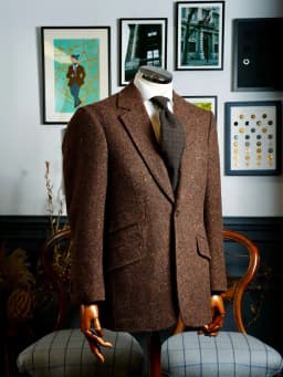 Classic Brown Donegal Tweed Sport Coat with Half Belt Back and Flap Pockets Men Autumn Vintage Blazer Customized M265458