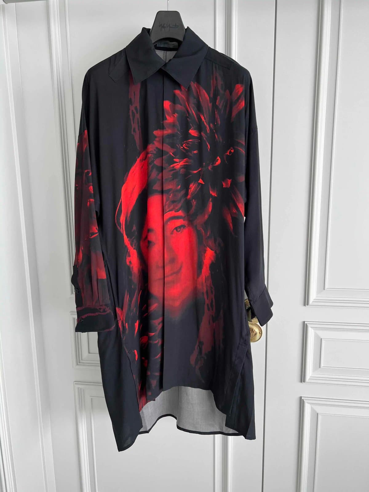 TOP-YAMAMOTO's original design Paris show women's portrait with print and shirt for men