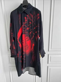 TOP-YAMAMOTO's original design Paris show women's portrait with print and shirt for men