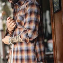 Maden Men's Vintage Ombre Plaid Shirt Sherpa Fleece Warm Blouse Cotton Long Sleeve Thickened Tops for Layering for Autumn Winter